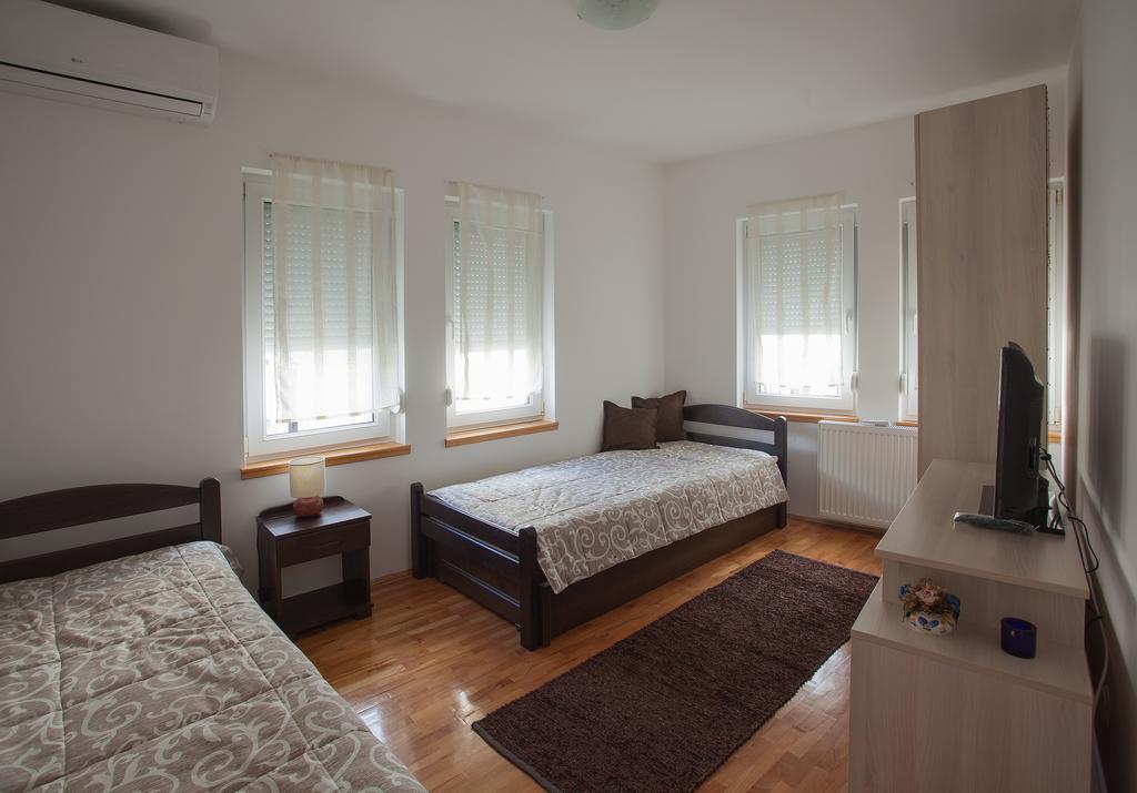 Guesthouse Rota Mostar Eksteriør bilde